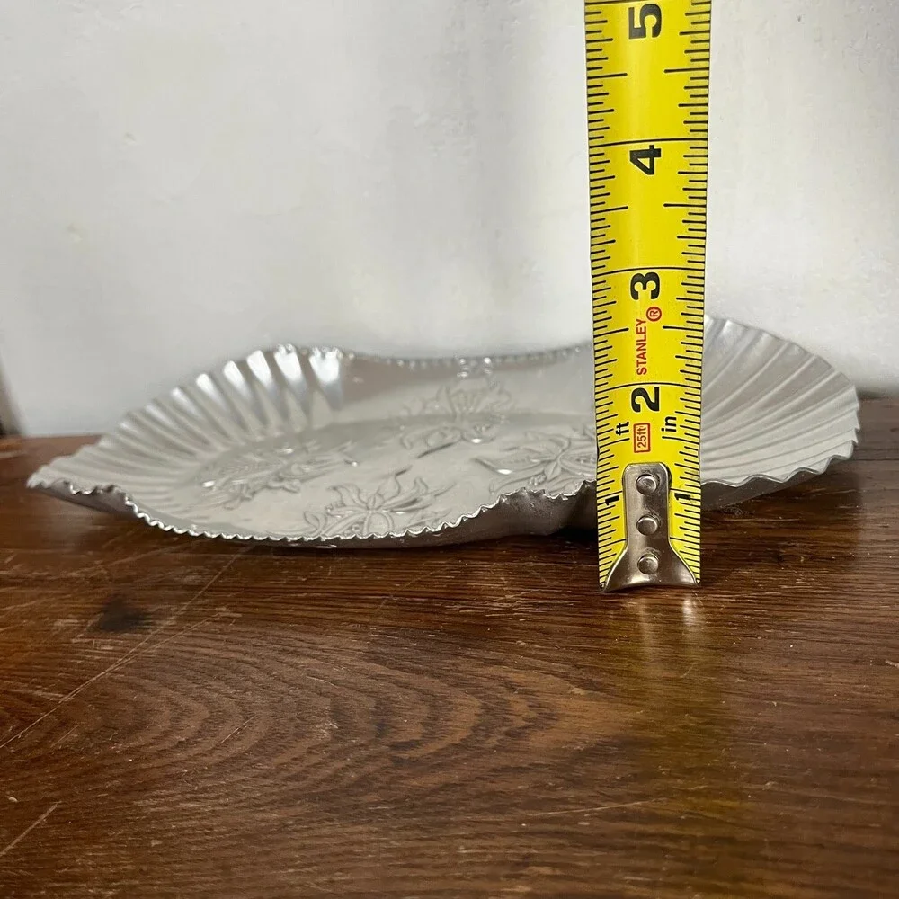 VTG Hammered Aluminum Serving Tray Floral Embossed Scalloped Edge 11x6 MCM Decor